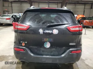 2017 Jeep Cherokee 75th Anniversary Edition z VIN 1C4PJMCS6HW515710, wystawiony jako Copart lot #84258964 z przebiegiem 139 810 mil mil oraz Szkoda całkowita • Salvage title. Historia ofert i sprzedaży dostępna na DreamBid. Obrazek 6.
