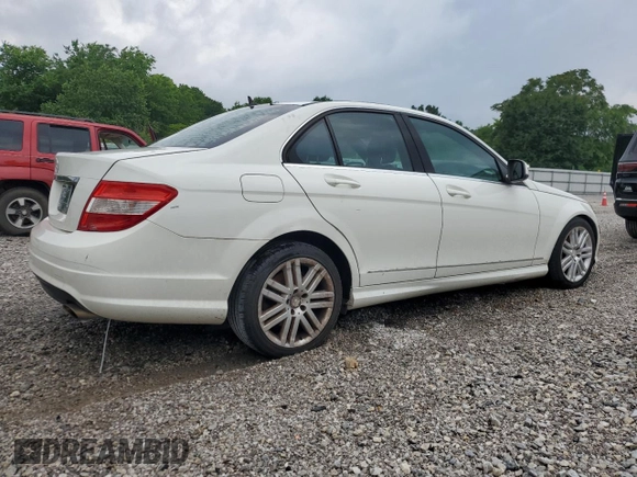 2009 Mercedes-Benz C 300 Sport z VIN WDDGF54X69R042463, wystawiony jako Copart lot #59370655 z przebiegiem 130 016 mil mil oraz Szkoda całkowita • Salvage title. Historia ofert i sprzedaży dostępna na DreamBid. Obrazek 3.