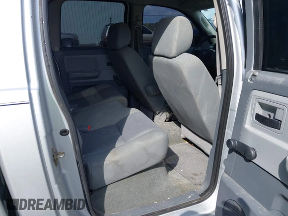 2006 Dodge Dakota ST with VIN 1D7HW28K66S715676, listed as a IAAI auction lot 42005697 with 77,963 mi miles and . Bid and sale history available at DreamBid. Image 8.