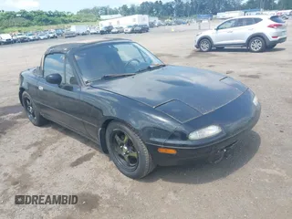1992 Mazda MX-5 Miata with VIN JM1NA3511N0323566, listed as a IAAI auction lot 42572979 with 101,075 mi miles and . Bid and sale history available at DreamBid. Image 1.
