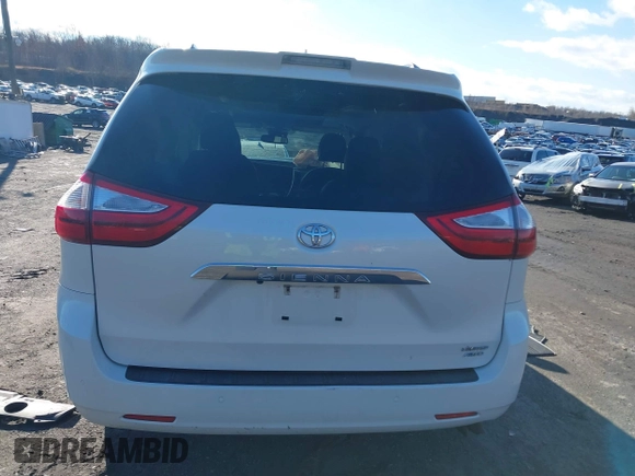 2019 Toyota Sienna XLE with VIN 5TDDZ3DC0KS220137, listed as a IAAI auction lot 41093022 with Not Provided miles and . Bid and sale history available at DreamBid. Image 16.