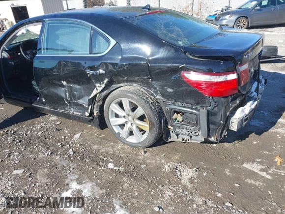 2008 Lexus LS 600h L with VIN JTHDU46F685005113, listed as a IAAI auction lot 41292558 with 176,635 mi miles and . Bid and sale history available at DreamBid. Image 5.