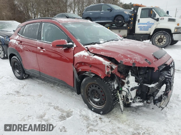 2018 Hyundai Kona SEL with VIN KM8K2CAA2JU105611, listed as a Copart auction lot 43071505 with 77,357 mi miles and Salvage Title. Bid and sale history available at carsss.com. Image 4.