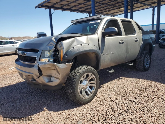 2007 Chevrolet Avalanche LT w/3LT with VIN 3GNFK12307G128074, listed as a Copart auction lot 49726405 with 173,255 mi miles and Salvage Title. Bid and sale history available at carsss.com. Image 1.