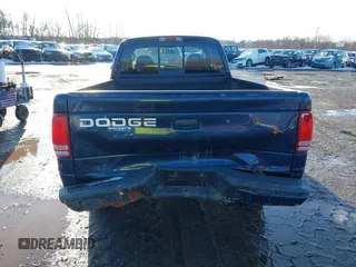 2002 Dodge Dakota Sport with VIN 1B7GL32X52S569340, listed as a IAAI auction lot 41541480 with 176,632 mi miles. Bid and sale history available at carsss.com. Image 16.