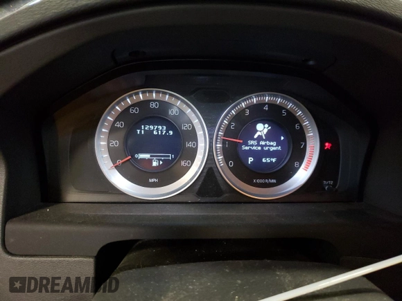 2011 Volvo XC70 3.2L with VIN YV4952BZ4B1108972, listed as a Copart auction lot 54836205 with 129,793 mi miles and Salvage Title. Bid and sale history available at DreamBid. Image 9.