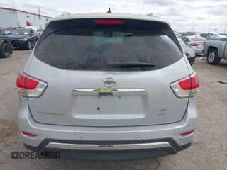 2016 Nissan Pathfinder Platinum with VIN 5N1AR2MM3GC631820, listed as a IAAI auction lot 41956463 with 128,668 mi miles. Bid and sale history available at carsss.com. Image 16.