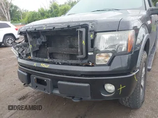 2013 Ford F-150 XL z VIN 1FTFW1EF2DFC52279, wystawiony jako IAAI lot #42541080 z przebiegiem 161 469 mil mil oraz . Historia ofert i sprzedaży dostępna na DreamBid. Obrazek 6.