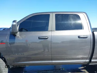 2024 Ram 2500 Laramie with VIN 3C6UR5FL0RG117504, listed as a IAAI auction lot 41728513 with 31,433 mi miles. Bid and sale history available at carsss.com. Image 15.