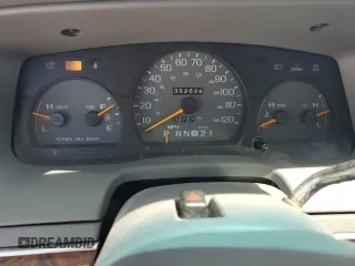 1997 Mercury Grand Marquis LS with VIN 2MELM75W1VX629815, listed as a Copart auction lot 50696635 with 52,626 mi miles and Clean Title. Bid and sale history available at DreamBid. Image 9.