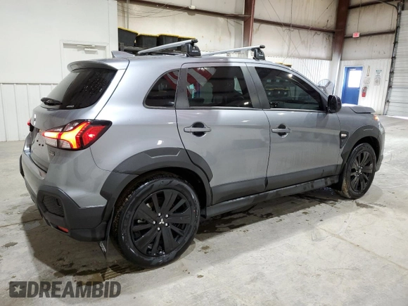 2024 Mitsubishi Outlander S z VIN JA4ARUAU5RU020571, wystawiony jako Copart lot #51096995 z przebiegiem 1 491 mil mil oraz Czysty tytuł • Clean title. Historia ofert i sprzedaży dostępna na DreamBid. Obrazek 3.