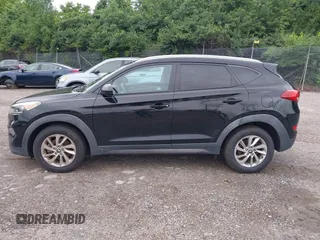2016 Hyundai Tucson SE z VIN KM8J3CA45GU041303, wystawiony jako IAAI lot #42463591 z przebiegiem 96 516 mil mil oraz . Historia ofert i sprzedaży dostępna na DreamBid. Obrazek 15.