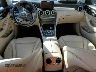 2019 Mercedes-Benz GLC 300 with VIN WDC0G4JB3KV146234, listed as a Copart auction lot 49137375 with 83,465 mi miles and Clean title. Bid and sale history available at DreamBid. Image 8.