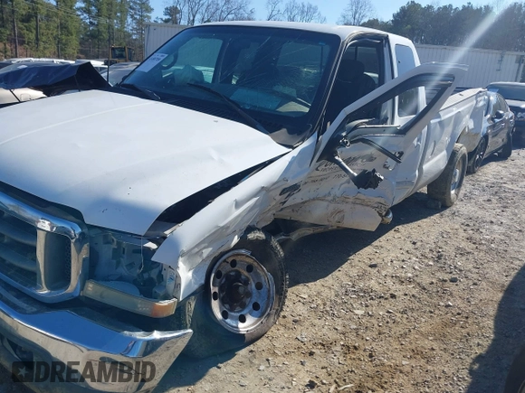 2001 Ford Super Duty F-250 XL with VIN 1FTNX20F91EB78284, listed as a IAAI auction lot 41480709 with 360,885 mi miles. Bid and sale history available at carsss.com. Image 6.