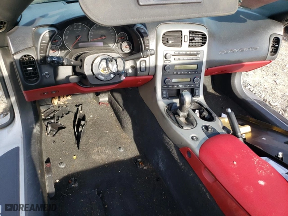 2006 Chevrolet Corvette with VIN 1G1YY26U365115990, listed as a Copart auction lot 87734975 with 0 mi miles and Salvage Title. Bid and sale history available at carsss.com. Image 8.