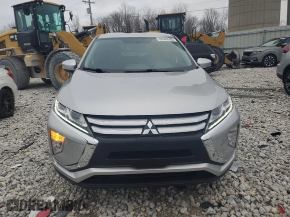 2019 Mitsubishi Eclipse Cross ES z VIN JA4AS3AA2KZ035154, wystawiony jako Copart lot #52603535 z przebiegiem 105 127 mil mil oraz Czysty tytuł • Clean title. Historia ofert i sprzedaży dostępna na DreamBid. Obrazek 5.