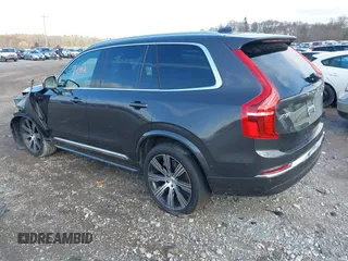 2023 Volvo XC90 Ultimate with VIN YV4062PAXP1904903, listed as a IAAI auction lot 41919402 with 32,000 mi miles. Bid and sale history available at carsss.com. Image 3.