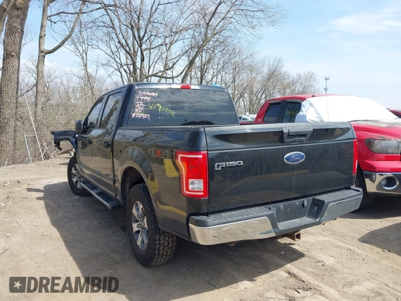 2017 Ford F-150 XL with VIN 1FTEW1EP8HFB36921, listed as a IAAI auction lot 41910478 with 138,201 mi miles. Bid and sale history available at carsss.com. Image 3.