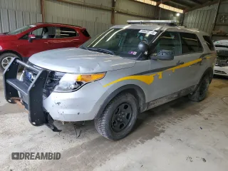 2014 Ford Utility Police Interceptor with VIN 1FM5K8AR9EGA38669, listed as a Copart auction lot 50620595 with 203,970 mi miles and Salvage Title. Bid and sale history available at carsss.com. Image 1.