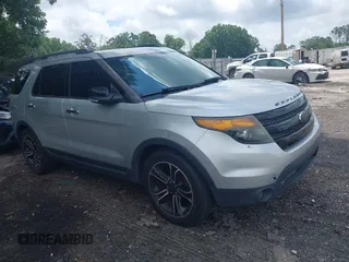 2014 Ford Explorer Sport with VIN 1FM5K8GT3EGA78264, listed as a IAAI auction lot 42532253 with 197,753 mi miles and . Bid and sale history available at DreamBid. Image 1.