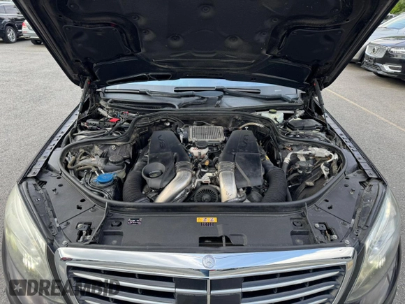2016 Mercedes-Benz S 550 with VIN WDDUG8FB0GA233424, listed as a Copart auction lot 65096065 with 132,378 mi miles and Clean title. Bid and sale history available at DreamBid. Image 8.