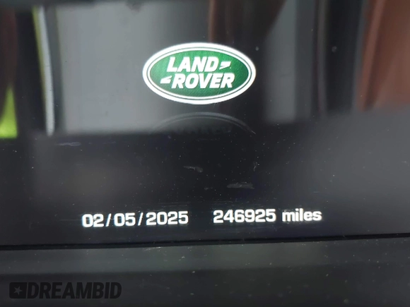 2015 Land Rover Range Rover Sport HSE with VIN SALWR2VF5FA513880, listed as a IAAI auction lot 42183260 with 246,925 mi miles. Bid and sale history available at carsss.com. Image 7.