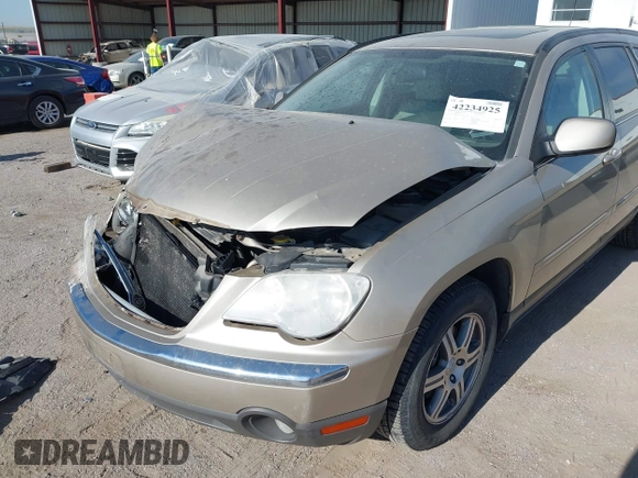 2007 Chrysler Pacifica Touring с VIN 2A8GF68X97R321657, выставлен на аукционе IAAI как лот 42234925 с пробегом 180 253 миль миль и . История ставок и продаж доступна на DreamBid. Изображение 13.