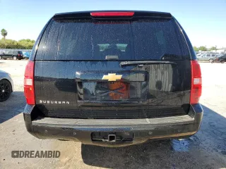 2014 Chevrolet Suburban LT with VIN 1GNSCJE04ER156583, listed as a Copart auction lot 73730364 with 243,131 mi miles and Clean Title. Bid and sale history available at carsss.com. Image 6.