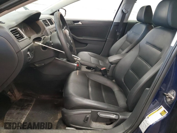 2014 Volkswagen Jetta SE with VIN 3VWD17AJ7EM428230, listed as a Copart auction lot 63944345 with 166,370 mi miles and Clean title. Bid and sale history available at DreamBid. Image 7.