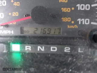 2000 Toyota 4Runner Limited with VIN JT3HN87R6Y0265299, listed as a IAAI auction lot 41569862 with 216,917 mi miles. Bid and sale history available at carsss.com. Image 15.