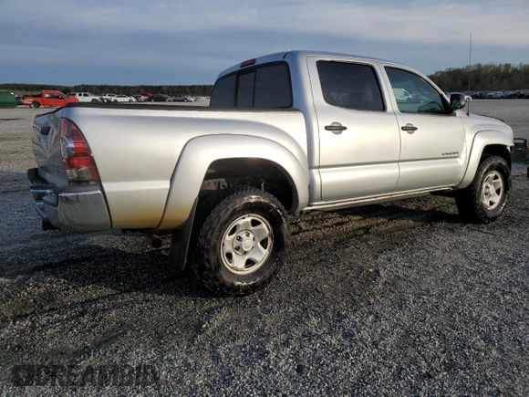 2010 Toyota Tacoma PreRunner with VIN 3TMJU4GN6AM102922, listed as a Copart auction lot 49826455 with 302,827 mi miles and Salvage Title. Bid and sale history available at DreamBid. Image 3.