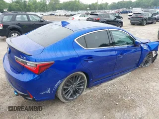 2021 Acura ILX Premium with VIN 19UDE2F89MA005226, listed as a IAAI auction lot 42512465 with 61,257 mi miles and . Bid and sale history available at DreamBid. Image 4.