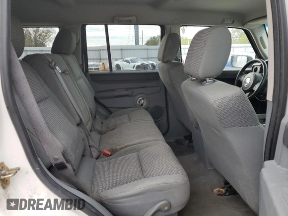 2006 Jeep Commander с VIN 1J8HH48K36C204932, выставлен на аукционе Copart как лот 88360365 с пробегом Не указан миль и На запчасти • Non repairable. История ставок и продаж доступна на DreamBid. Изображение 11.