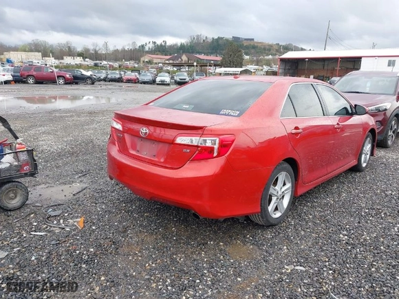 2012 Toyota Camry L with VIN 4T1BF1FK0CU553374, listed as a IAAI auction lot 41955332 with 259,751 mi miles. Bid and sale history available at carsss.com. Image 4.