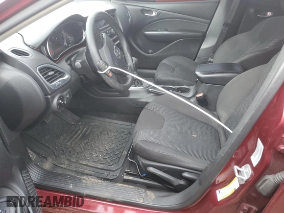 2015 Dodge Dart SE z VIN 1C3CDFAAXFD364315, wystawiony jako Copart lot #49776595 z przebiegiem 137 134 mil mil oraz Szkoda całkowita • Salvage title. Historia ofert i sprzedaży dostępna na DreamBid. Obrazek 7.