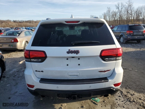 2019 Jeep Grand Cherokee Trailhawk with VIN 1C4RJFLG2KC692683, listed as a Copart auction lot 85011344 with 103,769 mi miles and Salvage Title. Bid and sale history available at carsss.com. Image 6.