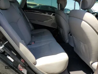 2017 Genesis G80 3.8L z VIN KMHGN4JE5HU166824, wystawiony jako Copart lot #57566075 z przebiegiem 70 248 mil mil oraz Czysty tytuł • Clean title. Historia ofert i sprzedaży dostępna na DreamBid. Obrazek 10.