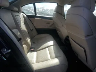 2012 BMW 5 Series 550i xDrive z VIN WBAFU9C58CC788178, wystawiony jako Copart lot #42806645 z przebiegiem 95 447 mil mil oraz Szkoda całkowita • Salvage title. Historia ofert i sprzedaży dostępna na DreamBid. Obrazek 10.