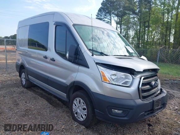 2020 Ford Transit Cargo with VIN 1FTBR1C84LKB15733, listed as a IAAI auction lot 42007832 with 61,182 mi miles. Bid and sale history available at carsss.com. Image 1.