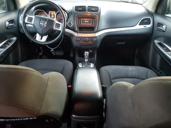 2018 Dodge Journey SXT with VIN 3C4PDDBG0JT536326, listed as a Copart auction lot 82131264 with 78,702 mi miles and Salvage title. Bid and sale history available at DreamBid. Image 8.