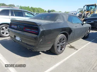 2023 Dodge Challenger GT z VIN 2C3CDZJG2PH610641, wystawiony jako IAAI lot #42052150 z przebiegiem 11 413 mil mil oraz . Historia ofert i sprzedaży dostępna na DreamBid. Obrazek 4.