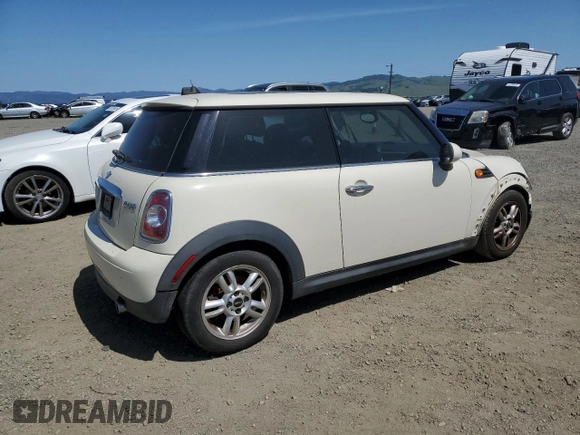 2012 MINI Hardtop with VIN WMWSU3C56CT255161, listed as a Copart auction lot 52227795 with 101,535 mi miles and Clean Title. Bid and sale history available at DreamBid. Image 3.