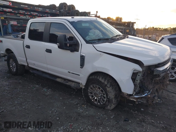 2017 Ford F-250 Lariat with VIN 1FT7W2BT0HEE78045, listed as a IAAI auction lot 41345496 with 245,720 mi miles and . Bid and sale history available at DreamBid. Image 1.