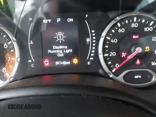 2018 Jeep Renegade Latitude with VIN ZACCJABB8JPJ35329, listed as a IAAI auction lot 41697510 with 97,149 mi miles. Bid and sale history available at carsss.com. Image 15.
