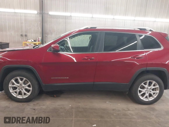 2016 Jeep Cherokee Latitude z VIN 1C4PJMCS7GW104458, wystawiony jako IAAI lot #42112371 z przebiegiem 99 723 mil mil oraz . Historia ofert i sprzedaży dostępna na DreamBid. Obrazek 15.