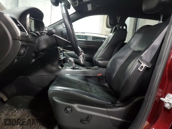 2018 Jeep Grand Cherokee Upland with VIN 1C4RJFAG0JC305467, listed as a Copart auction lot 49789965 with 104,761 mi miles and Salvage title. Bid and sale history available at DreamBid. Image 7.