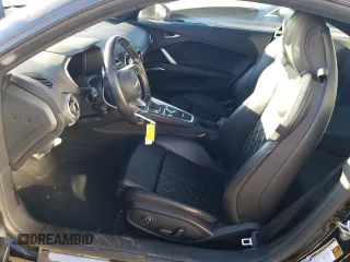2017 Audi TT z VIN TRUC5AFV8H1003697, wystawiony jako Copart lot #38000154 z przebiegiem 47 225 mil mil oraz . Historia ofert i sprzedaży dostępna na DreamBid. Obrazek 7.