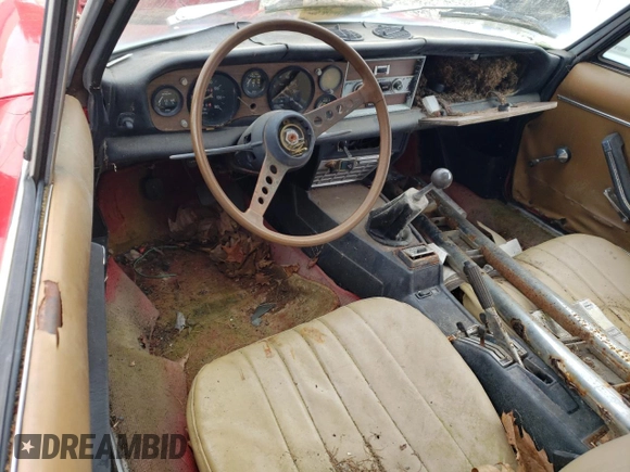 1977 FIAT 124 Spider z VIN 124CS10119615, wystawiony jako Copart lot #54527635 z przebiegiem 92 780 mil mil oraz Czysty tytuł • Clean title. Historia ofert i sprzedaży dostępna na DreamBid. Obrazek 8.