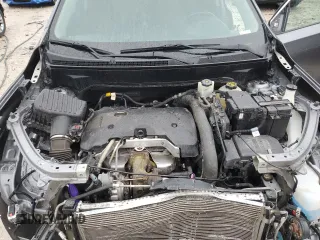 2018 GMC Terrain SLE z VIN 3GKALTEX9JL312037, wystawiony jako Copart lot #52201515 z przebiegiem 120 735 mil mil oraz Tytuł czysty. Historia ofert i sprzedaży dostępna na DreamBid. Obrazek 12.