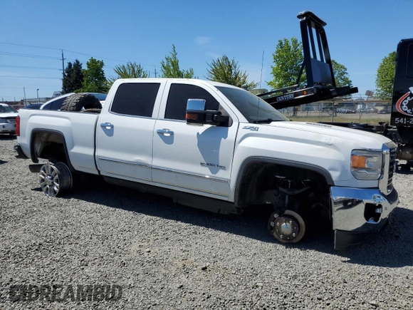 2015 GMC Sierra 2500HD SLT with VIN 1GT12ZE83FF121256, listed as a Copart auction lot 53985215 with 241,326 mi miles and Salvage title. Bid and sale history available at DreamBid. Image 4.